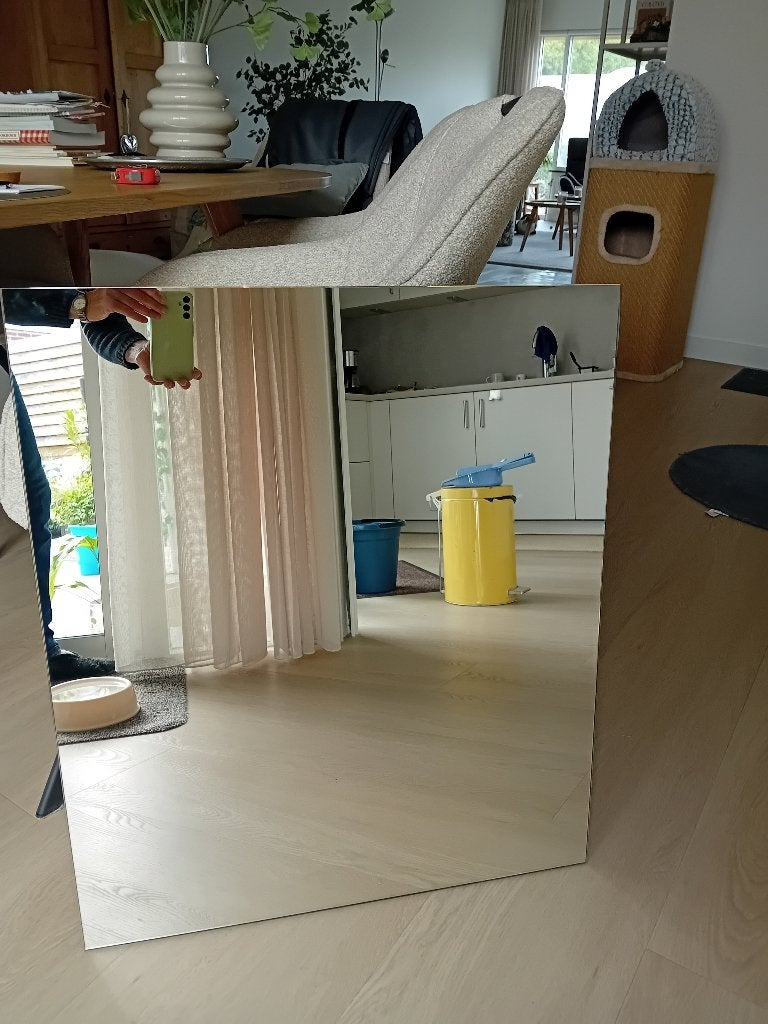 ZGAN Tiger S-line badkamerspiegel H70xB60xD2,3 wit frame, Huis en Inrichting, Ophalen, Zo goed als nieuw, Minder dan 100 cm, Rechthoekig