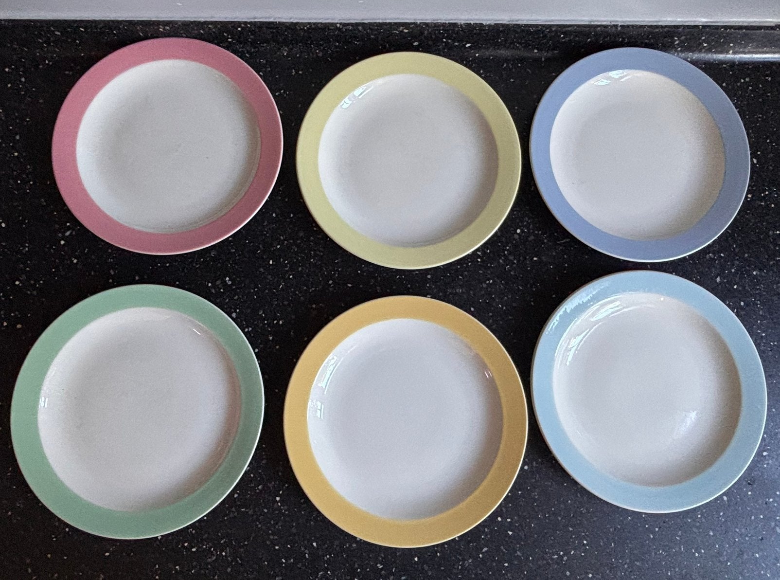 Set 6 pastel dinerborden. Regout & Sphinx Maas, Gebruikt, Overige merken, Verzenden, Bord(en)