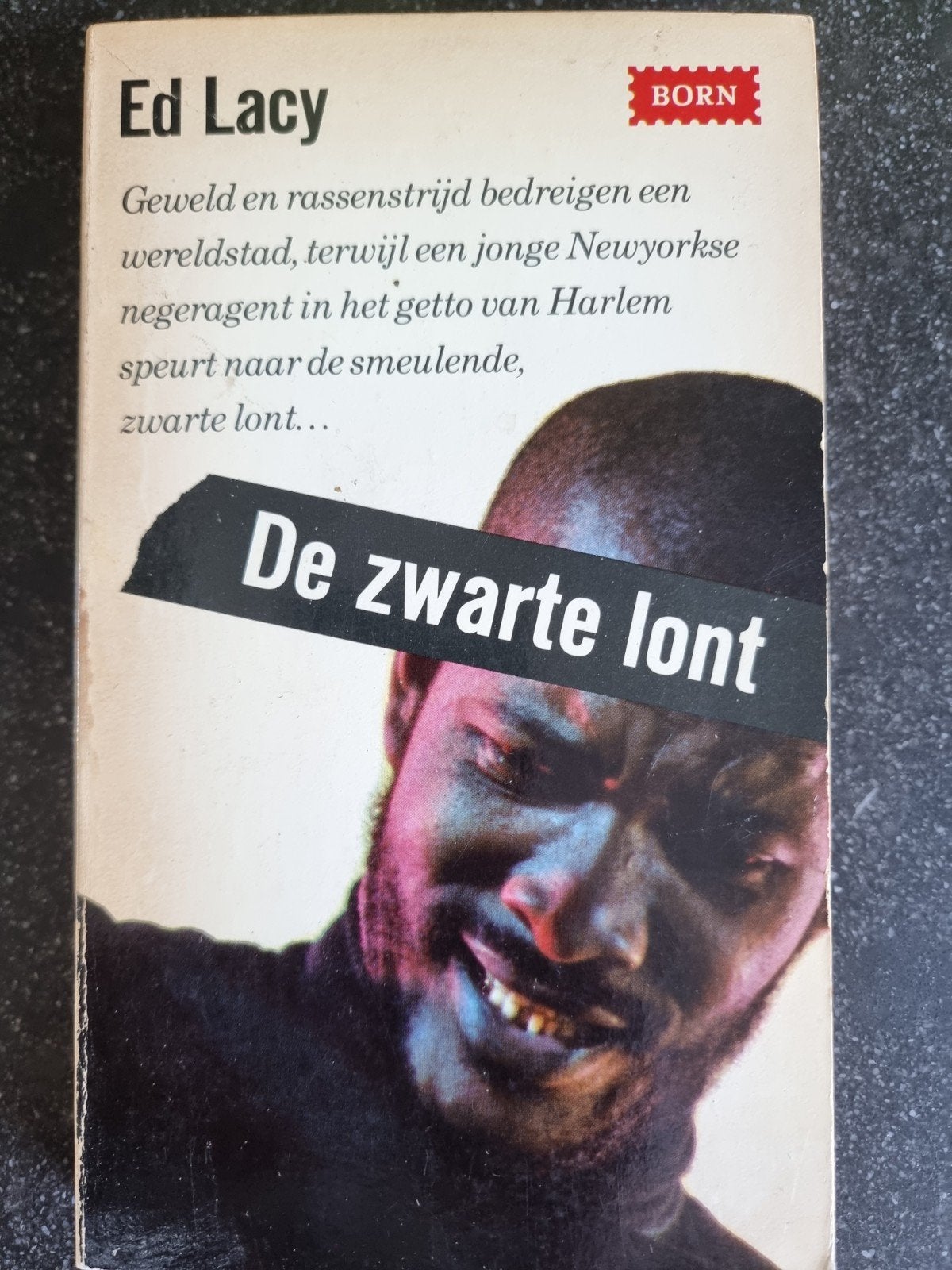 De Zwarte Lont - Ed Lacy (Born Speciale Paperbacks), Ophalen of Verzenden, Gelezen, Ed Lacy