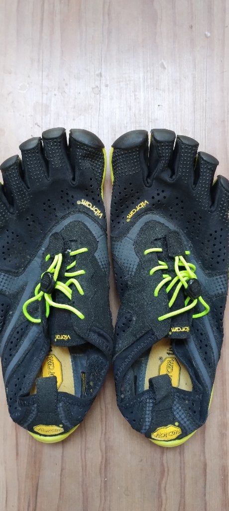 Vibram five vingers V-run 41 men, Sport en Fitness, Bergsport en Wandelen, Ophalen of Verzenden, Zo goed als nieuw, Schoenen