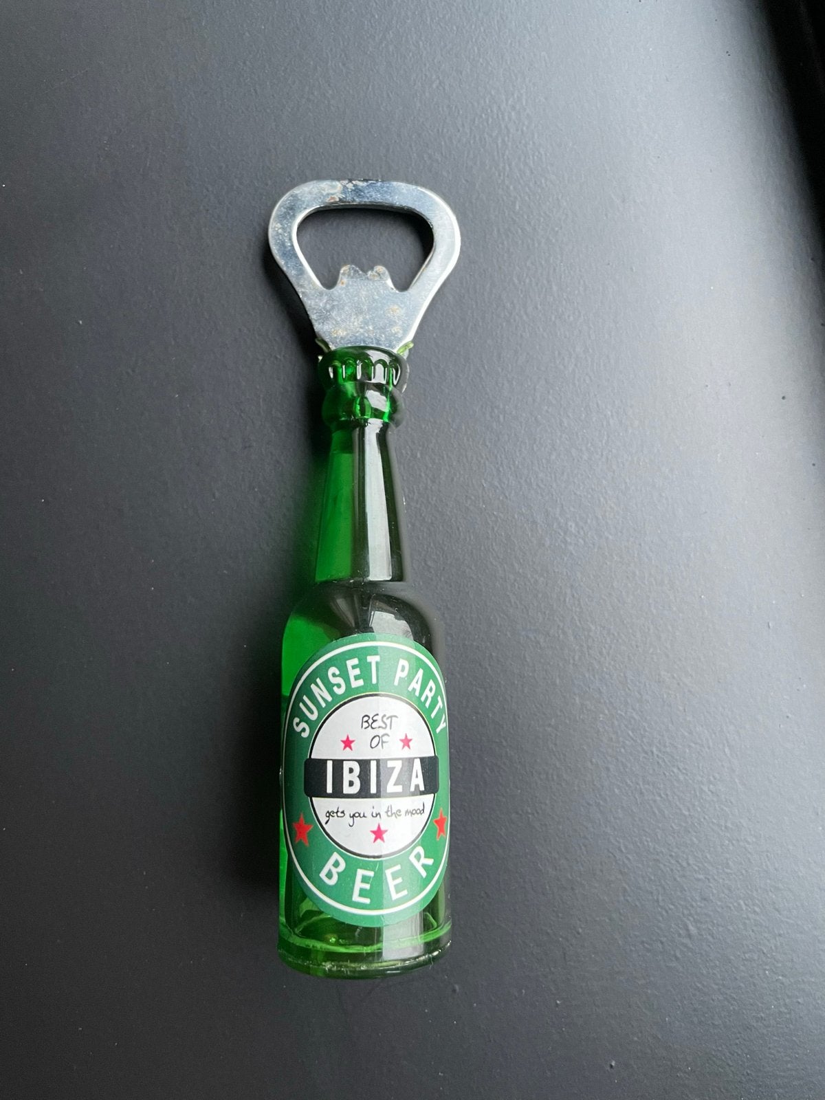 Ibiza Bierflesopener met Magneet - Sunset Party, Ophalen of Verzenden, Nieuw