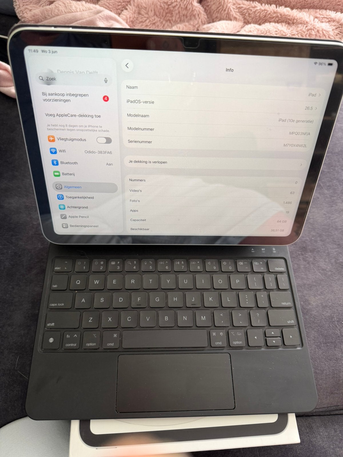 Ipad 10e generatie 64 GB te koop, Computers en Software, Laptop-opladers, Zo goed als nieuw, Ophalen