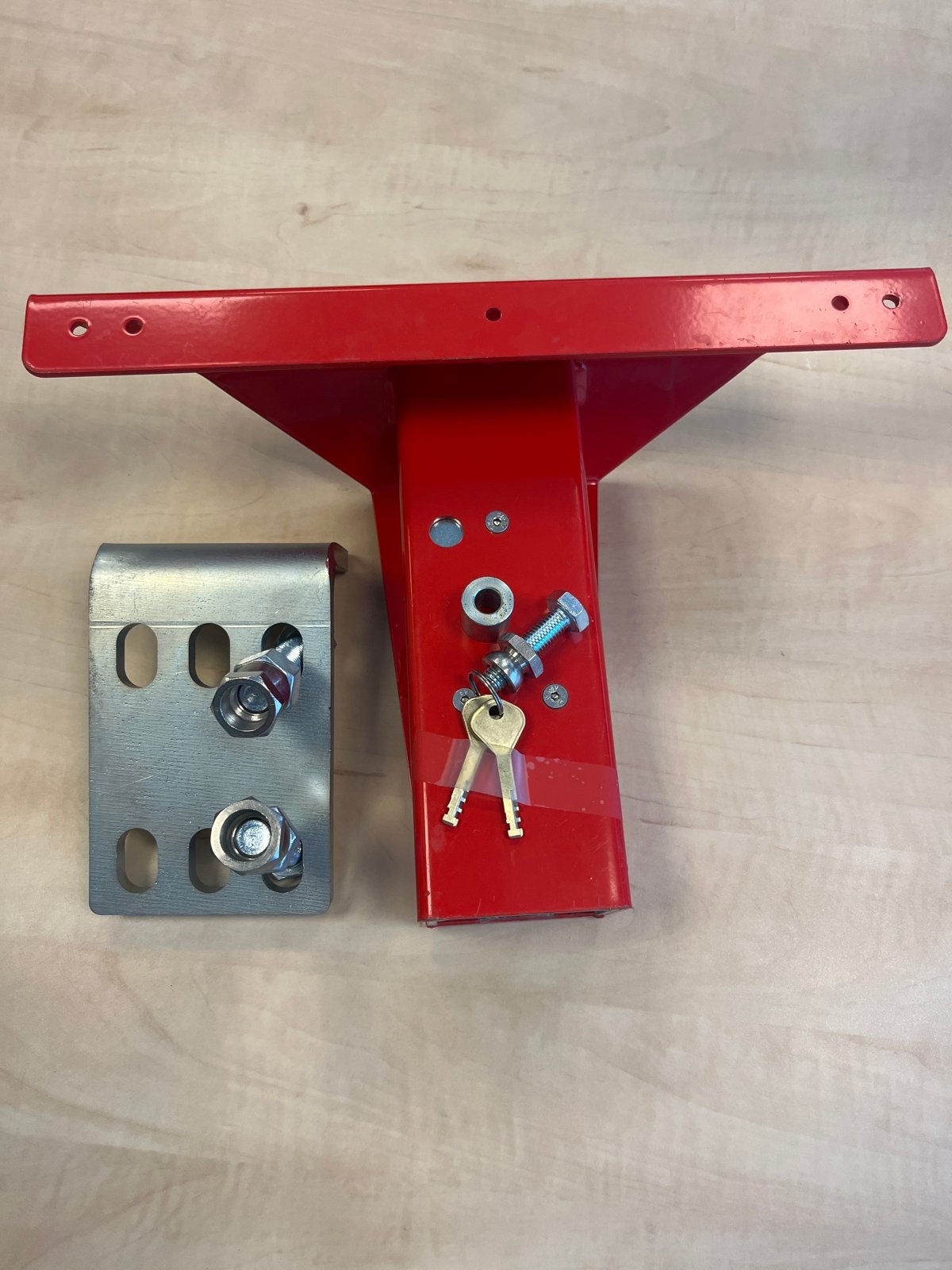Carbolt trekhaak slot - Beveiliging voor aanhanger/caravan, Ophalen, Gebruikt