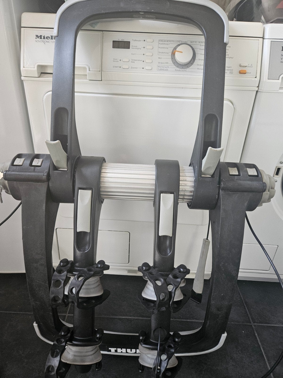 Te koop goede fietsdrager voor 2 fietsen. (Zonder trekhaak), Auto diversen, Bagagerekken, Ophalen of Verzenden