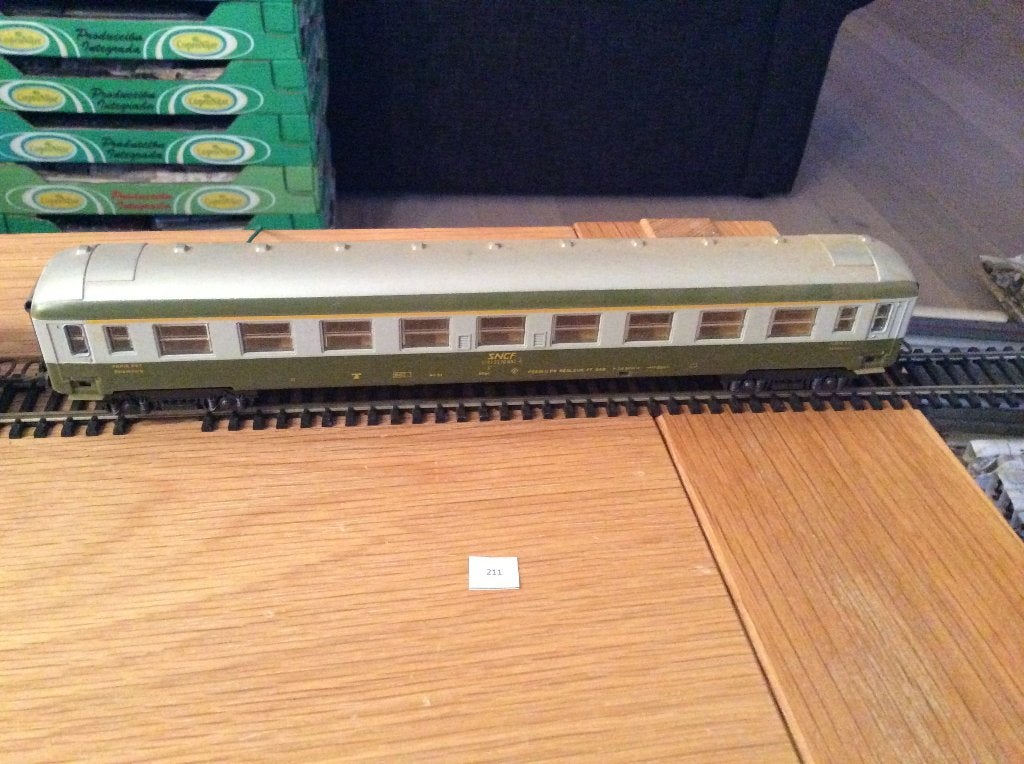 Lima SNCF 2e klas rijtuig - vintage modelspoor, Gebruikt, Gelijkstroom, Wagon, Ophalen of Verzenden