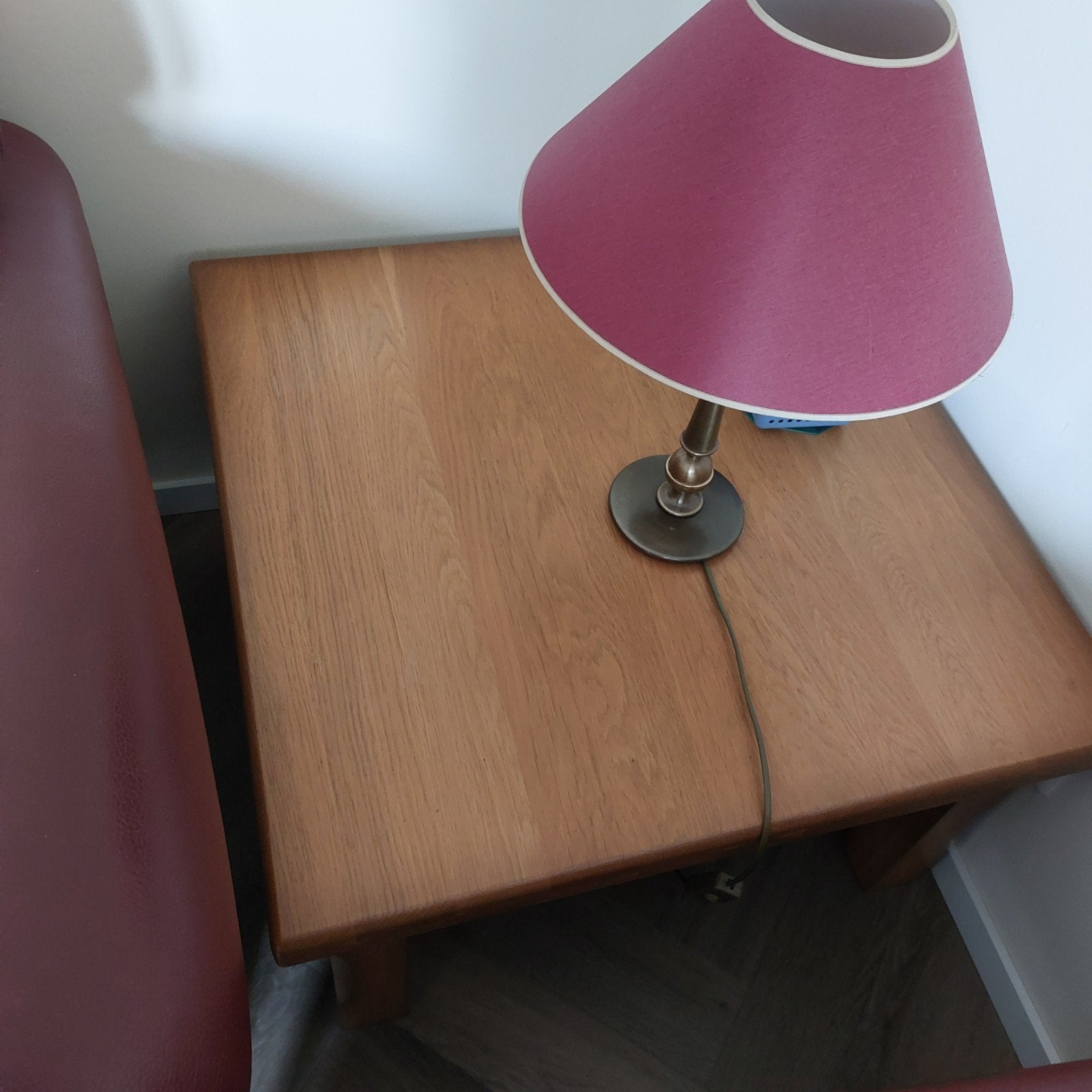 Hoektafel blank patine - 75 x 75 cm, Huis en Inrichting, Tafels | Bijzettafels, 45 tot 60 cm, Gebruikt, Klassiek, Vierkant