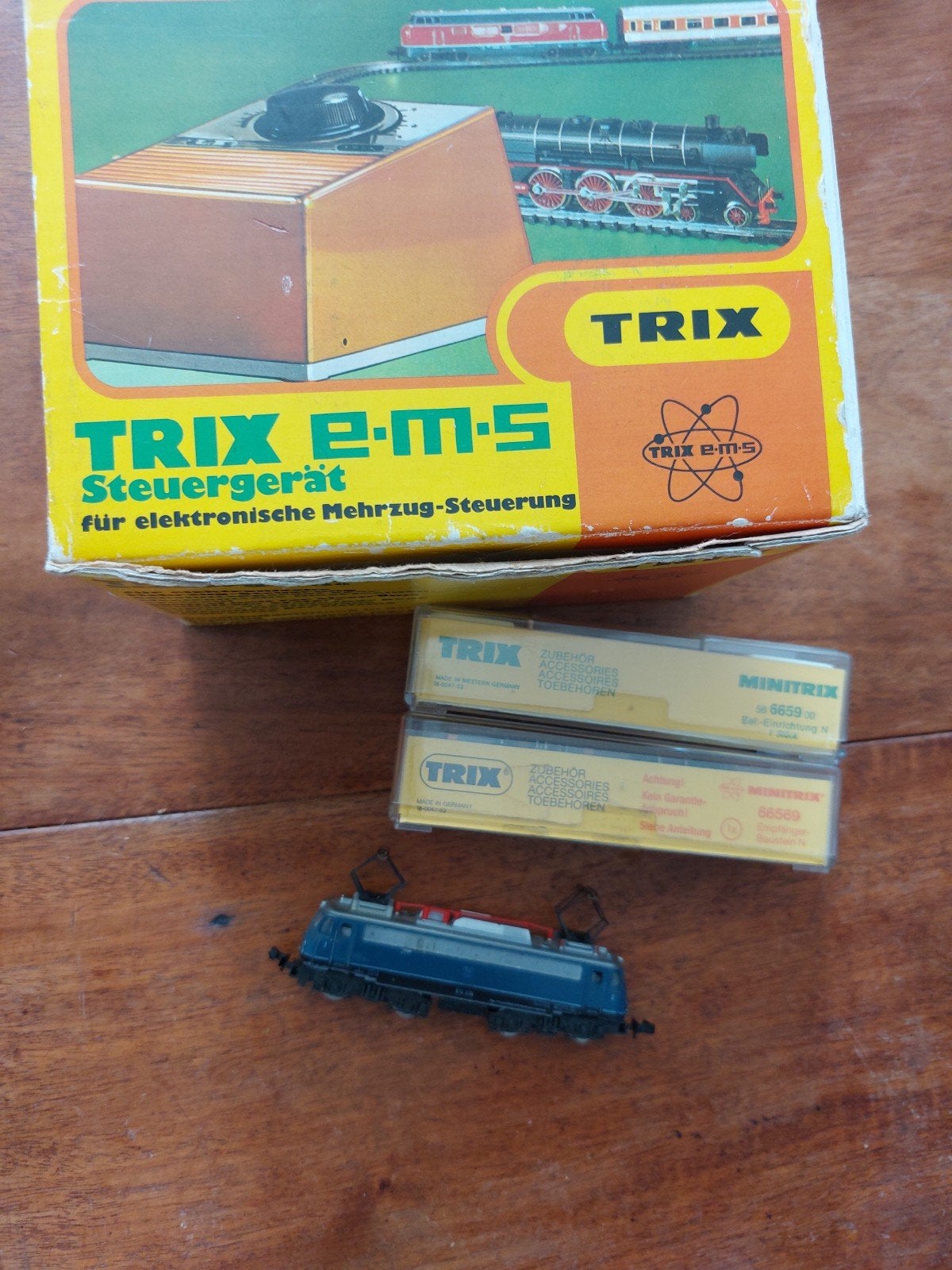 Trix EMS Besturing met bouwstenen en defecte loc, Ophalen of Verzenden, Gelijkstroom, Locomotief, Trix