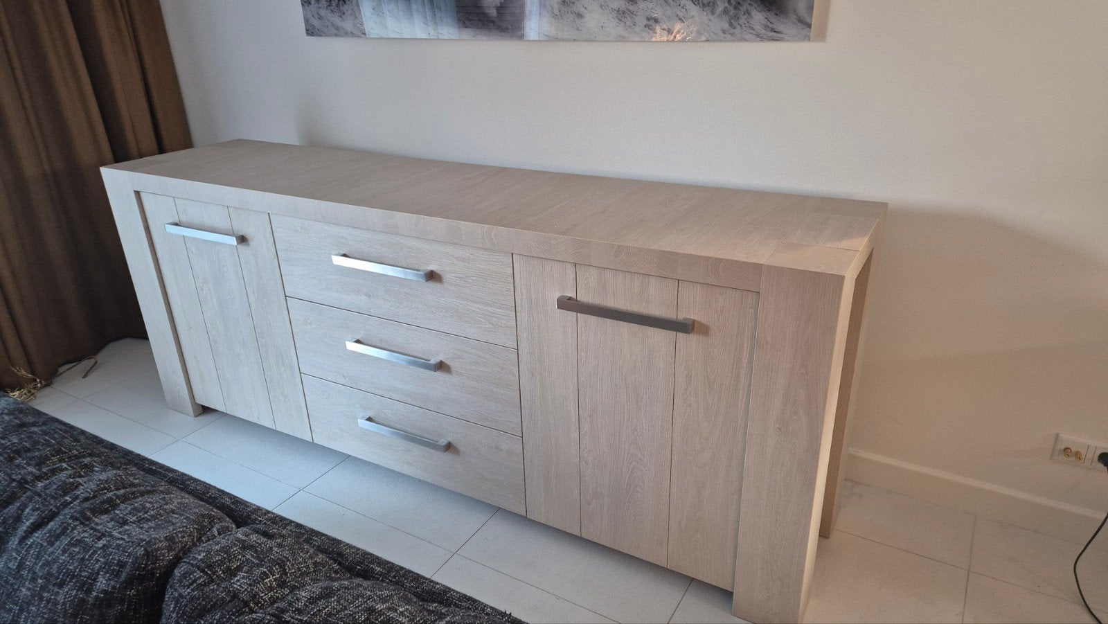 Dressoir - modern en ruim van lichte houtkleur, Ophalen, Gebruikt, Met deur(en), 200 cm of meer