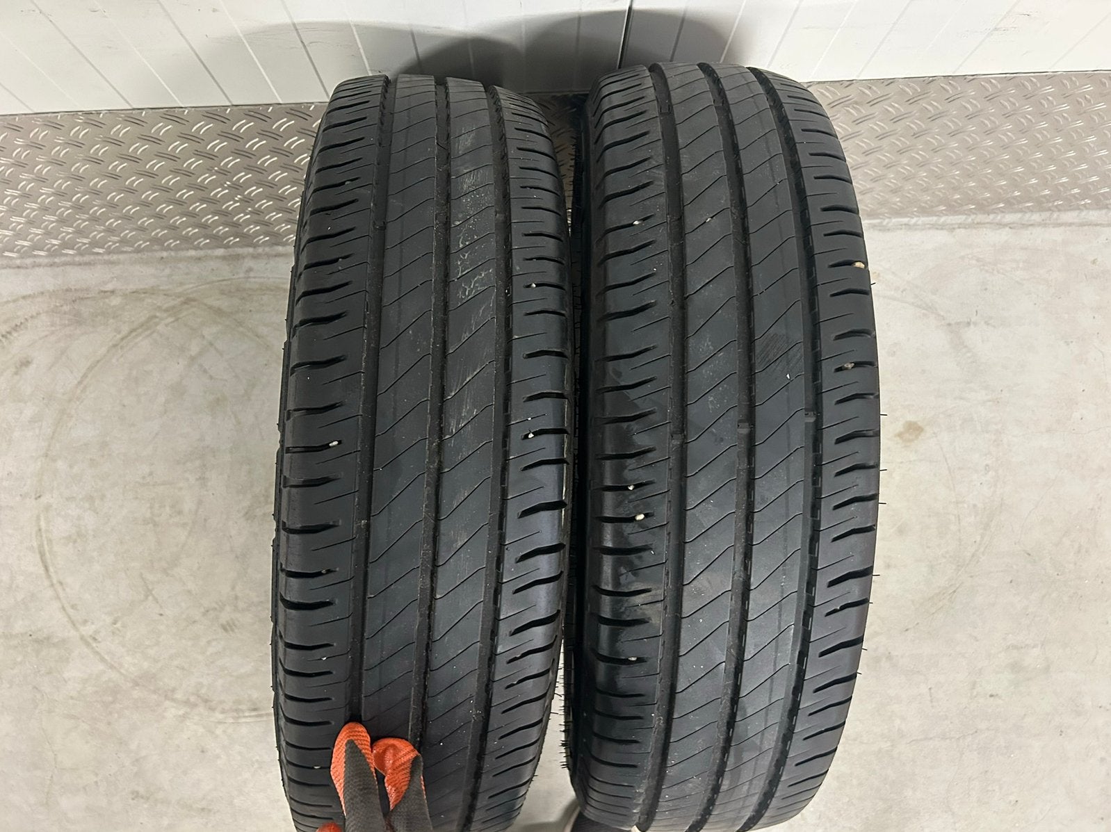 225 75 16 C michelin agilis cargo bestelbus camper 2ST, Ophalen, Gebruikt, 16 inch, Banden en Velgen