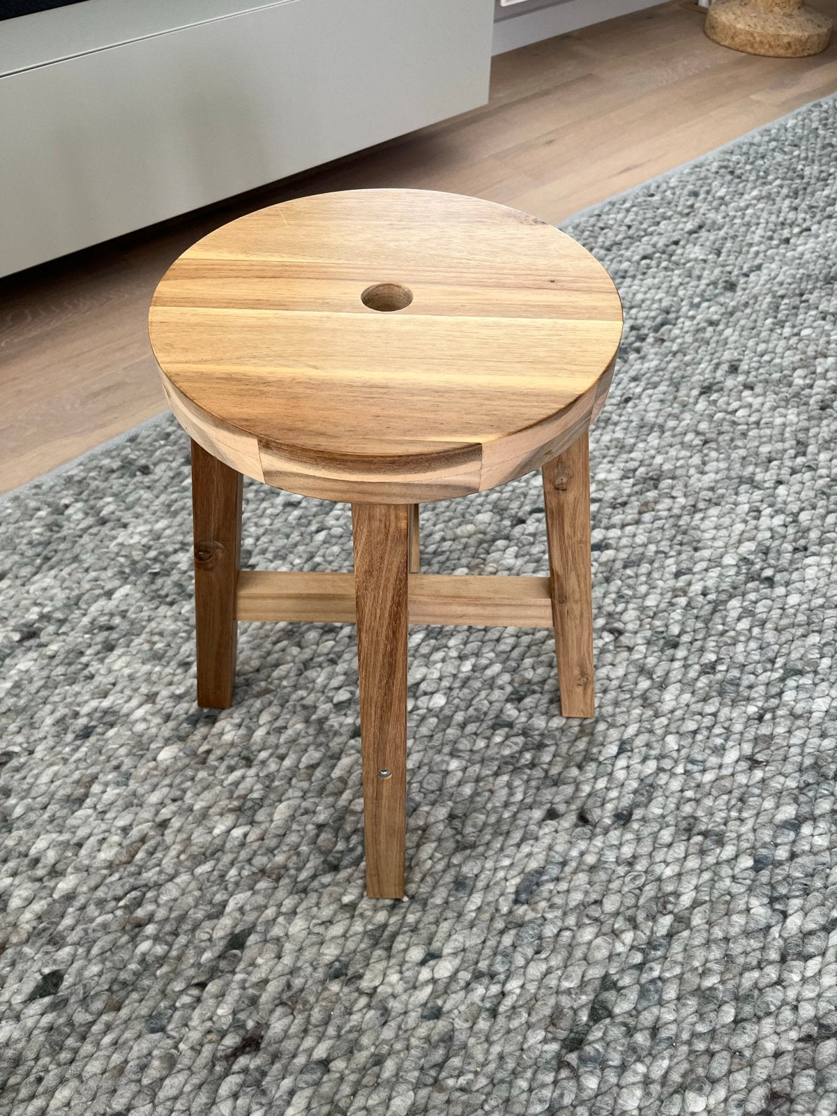 IKEA Skogsta krukje/bijzettafel van massief acaciahout, Ophalen, Gebruikt, Bruin, Eén