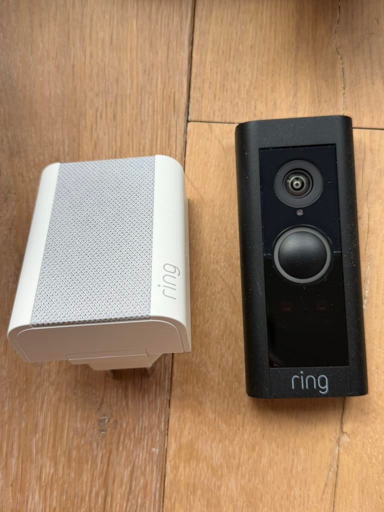 Ring doorbell pro 2 met chime, Huis en Inrichting, Deurbellen, Ophalen of Verzenden, Zo goed als nieuw