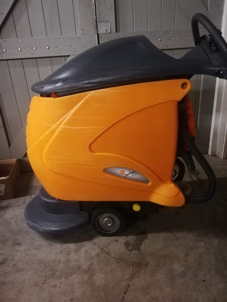 Taski 755 B Schrobzuigmachine schoonmaakmachine, Ophalen of Verzenden, Gebruikt, Schrobmachine