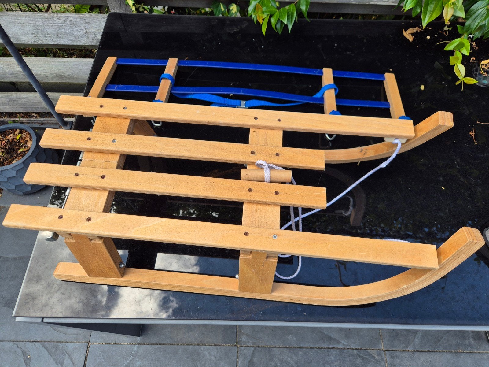 Opvouwbare houten slee met rugsteun, Ophalen, Rugleuning, Gebruikt, Hout