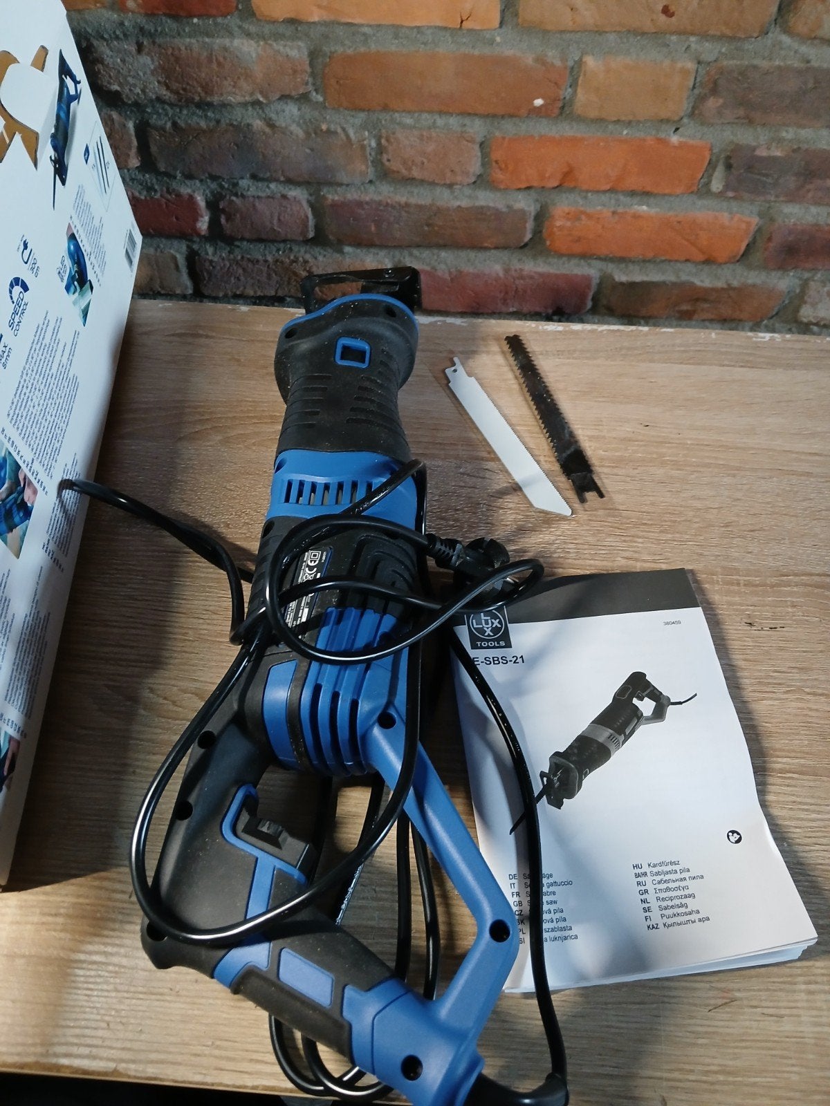 reciprozaag, Ophalen, 70 mm of meer, 600 tot 1200 watt, Zo goed als nieuw