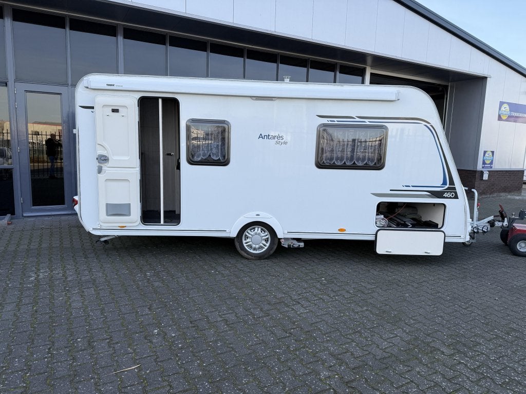 Caravelair Antares Style 460 Queensbed + Zit 960 KG Bj 2018, Bedrijf, Treinzit, Lengtebed, 4 tot 5 meter
