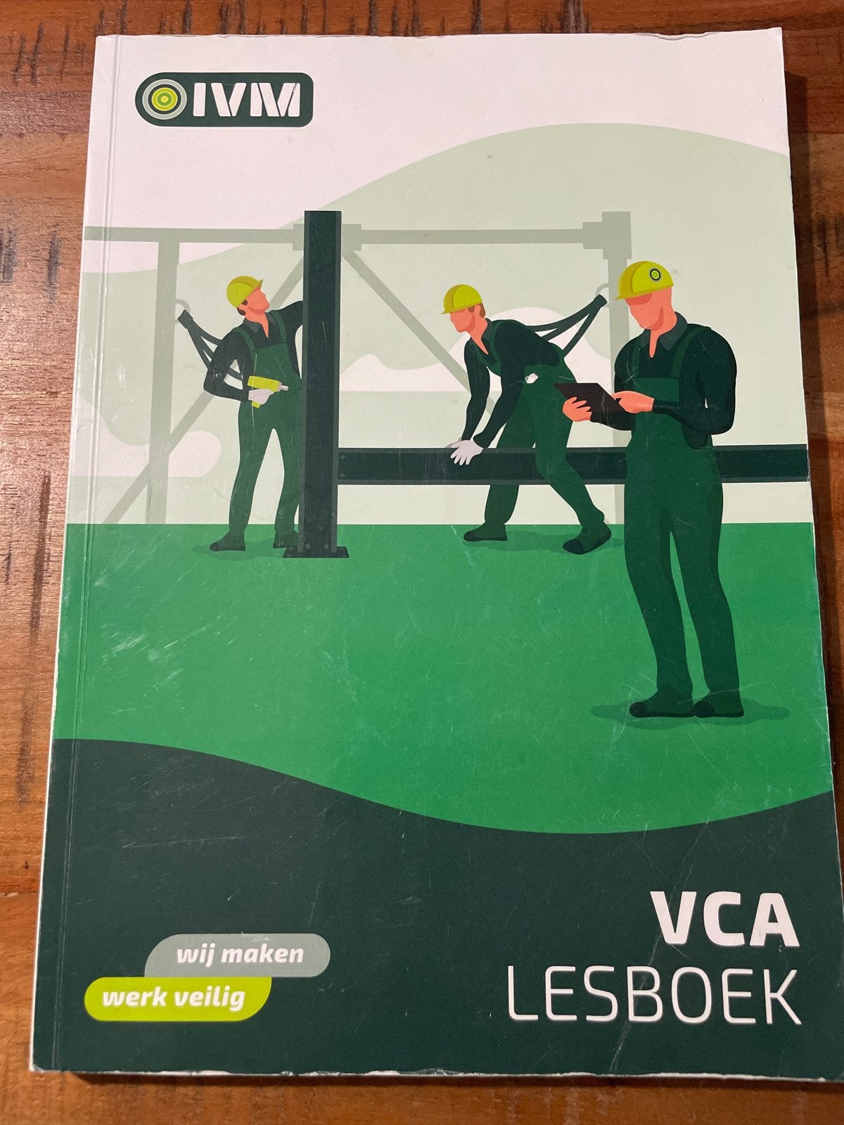 VCA Lesboek - Wij maken werk veilig, Ophalen of Verzenden, Zo goed als nieuw, Overige niveaus