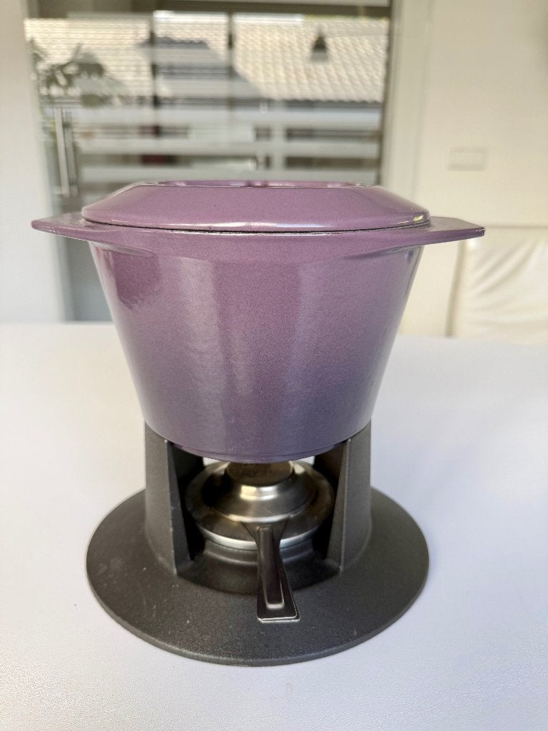 Le Creuset fondue stel met 6 Le Creuset vorkjes  is te koop., Ophalen, Overige materialen, Overige typen, Met handvatten