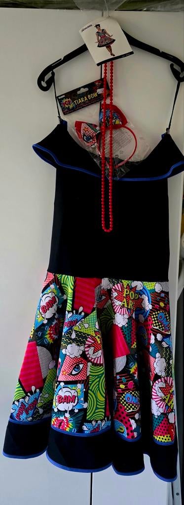 Pop Art Jurk - Carnaval/Themafeest, Kleding | Dames, Carnavalskleding en Feestkleding, Zo goed als nieuw, Kleding, Carnaval, Maat 38/40 (M)