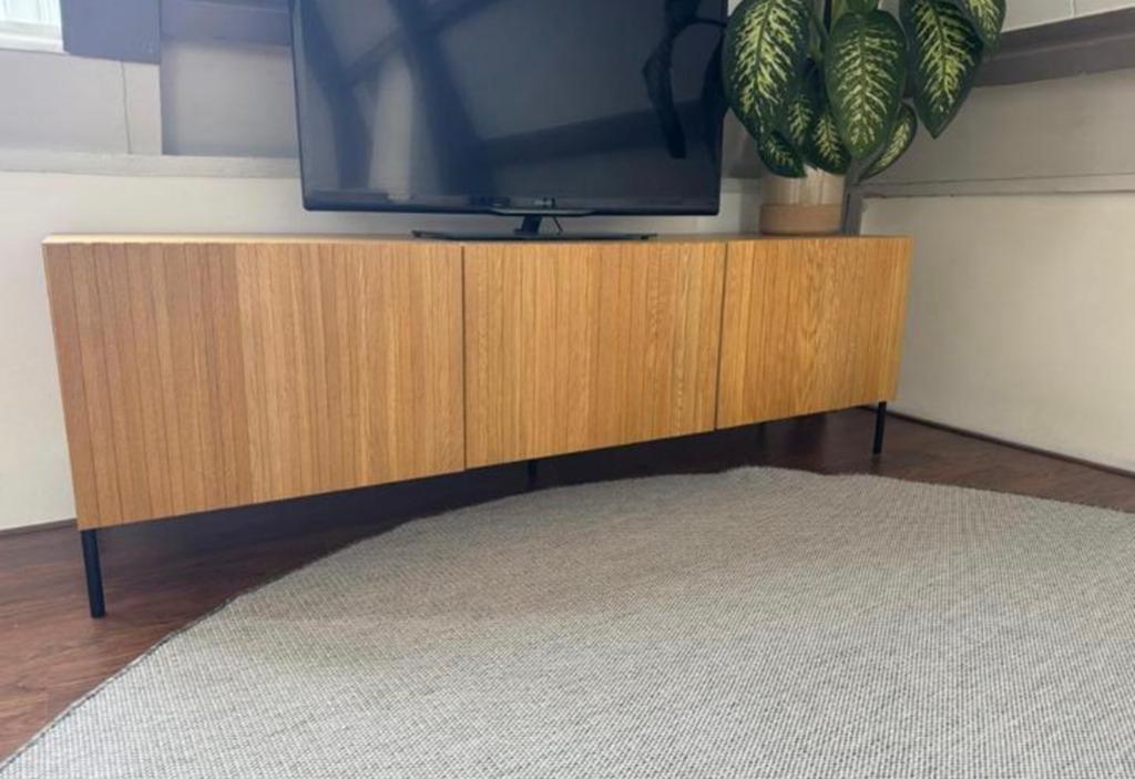 Tv Meubel - Naturel Eiken - 180cm, Ophalen, 150 tot 200 cm, Zo goed als nieuw, Minder dan 100 cm