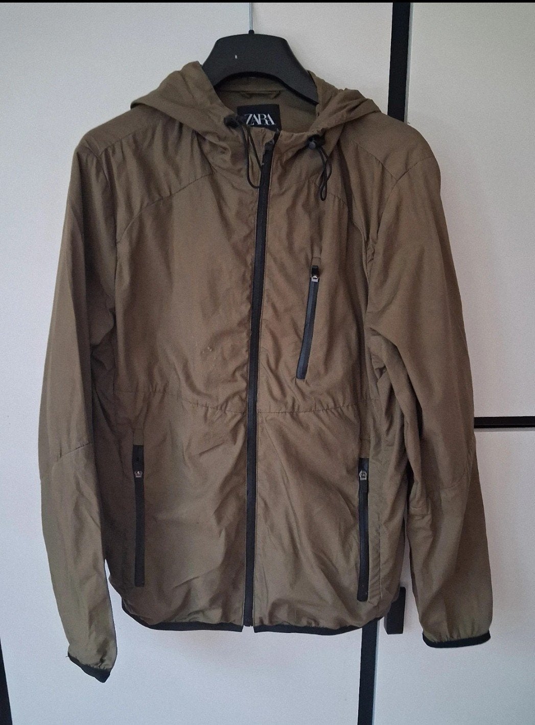 Zara Heren Zomer Jas Maat M Khaki, Kleding | Heren, Jassen | Zomer, Overige kleuren, Maat 48/50 (M), Ophalen of Verzenden, Zo goed als nieuw