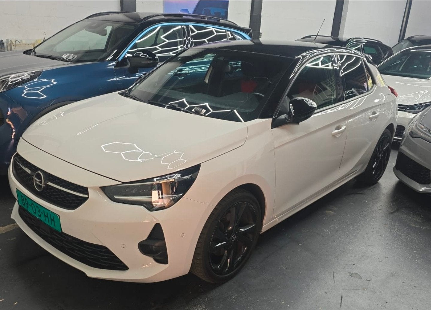 Opel Corsa 1.2 GS Line Turbo Start/stop  Aut 2020 Wit, Euro 6, 3 cilinders, 17 km/l, Hatchback