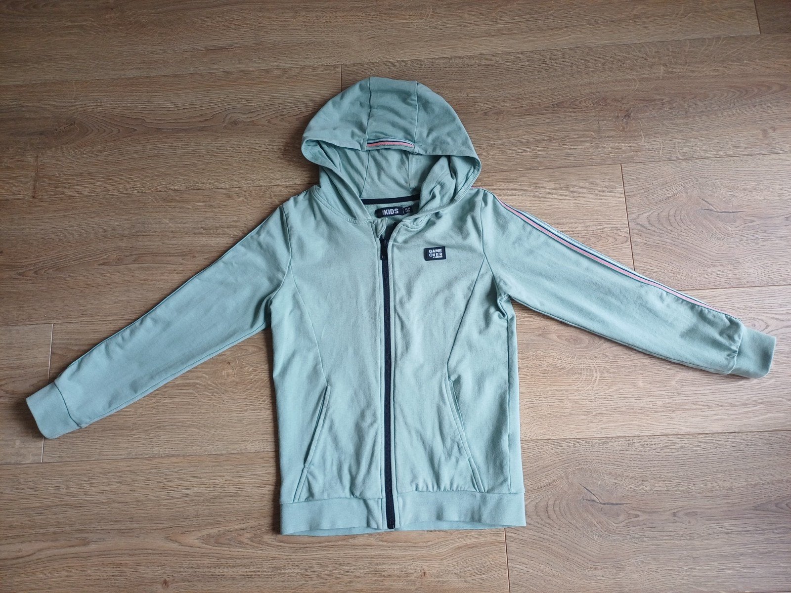 Lichtgroen vest Europe Kids | 134-140, Kinderen en Baby's, Kinderkleding | Maat 134, Gebruikt, Europe Kids, Trui of Vest, Ophalen of Verzenden