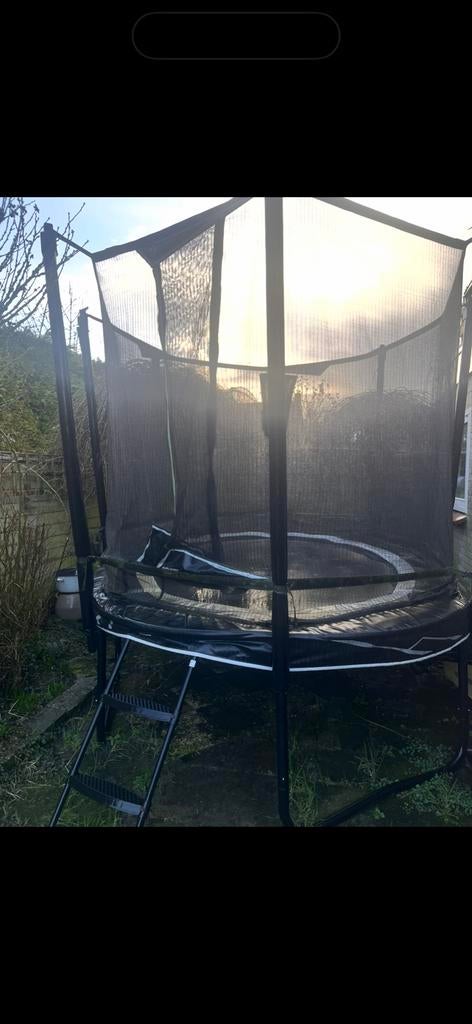 Trampoline oval 350, Ophalen, Zo goed als nieuw