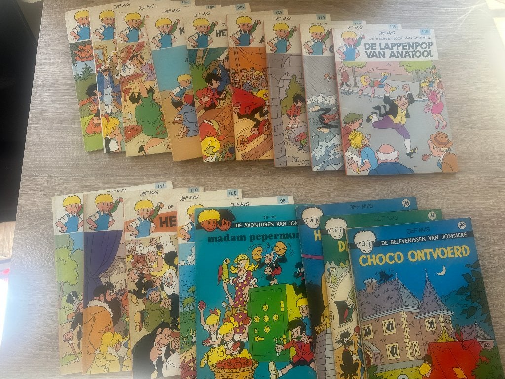 Grote hoeveelheid Stripboeken > 330 stuks, Boeken, Meerdere stripboeken, Ophalen, Gelezen