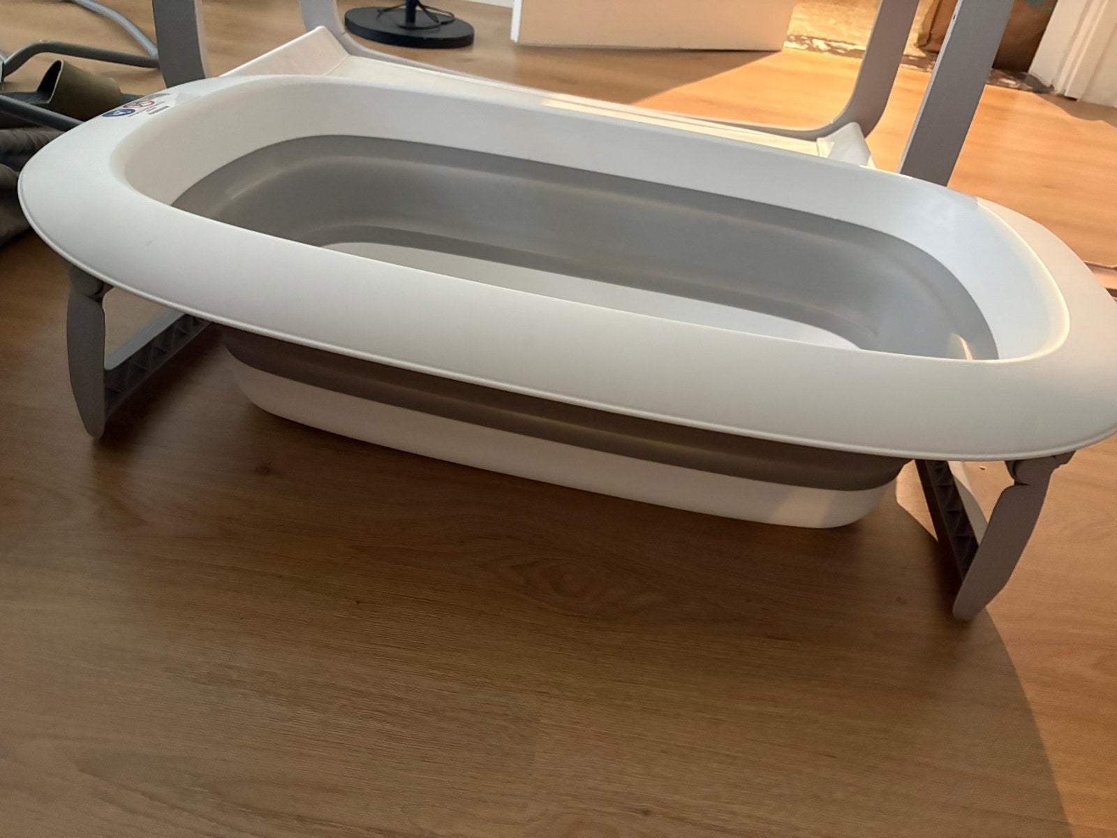 Twistshake opvouwbaar badje met onderstel ea accessoires, Kinderen en Baby's, Badjes en Verzorging, Gebruikt, Badje, Overige merken