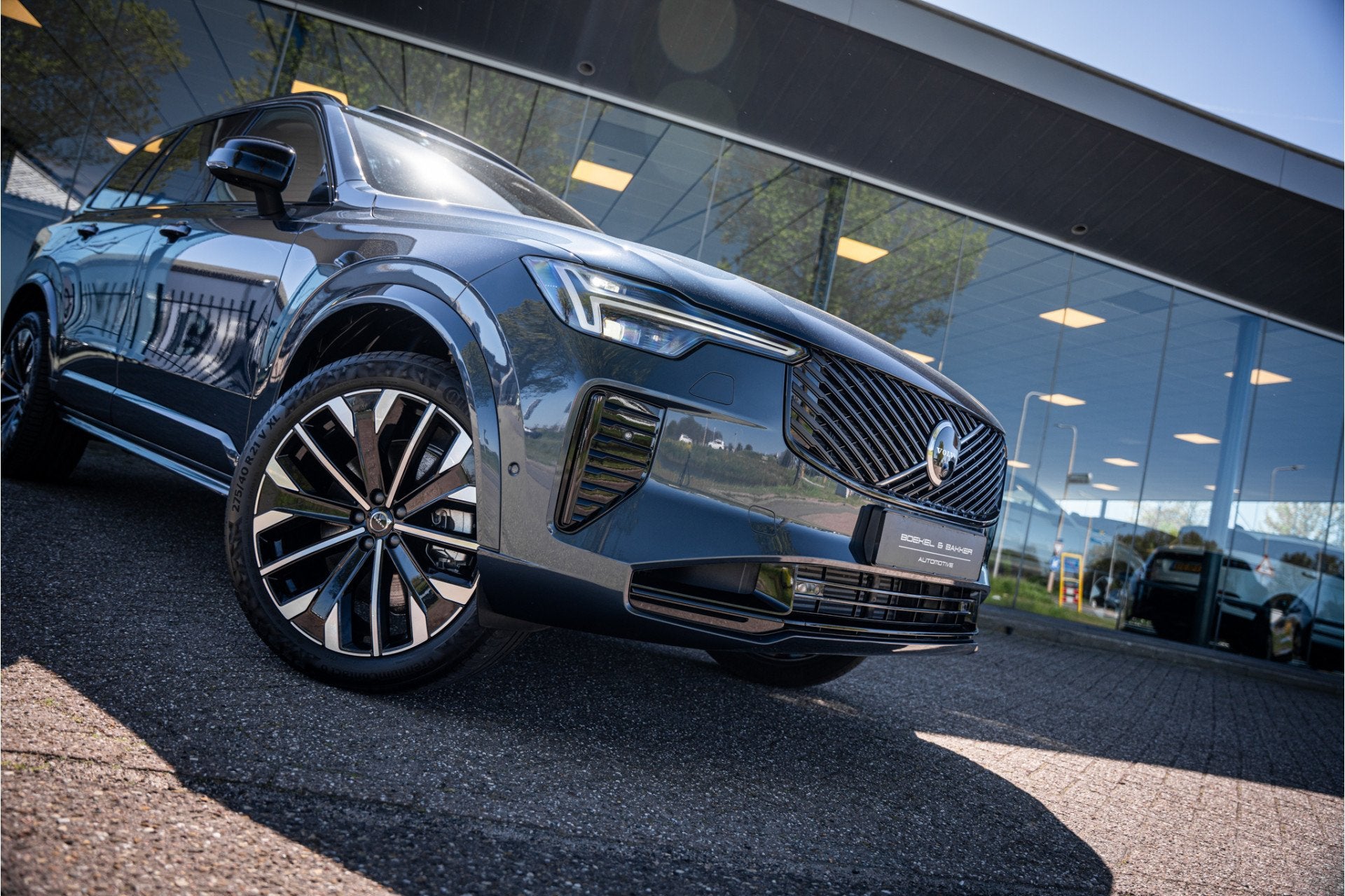 Volvo XC90 2.0 T8 Plug-in hybrid AWD Plus Dark * Panodak * H, Gebruikt, Zwart, 4 cilinders, Blauw