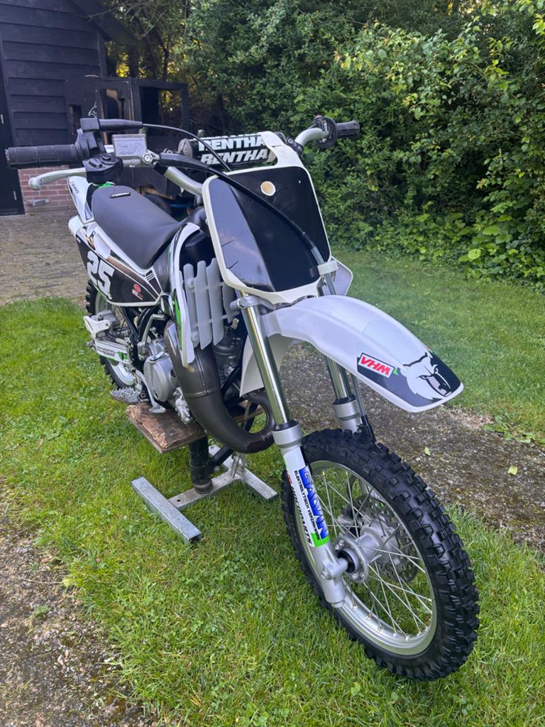 Kawasaki KX 65cc crossmotor + complete uitrusting + extra's, Ophalen, Gebruikt, Overige merken