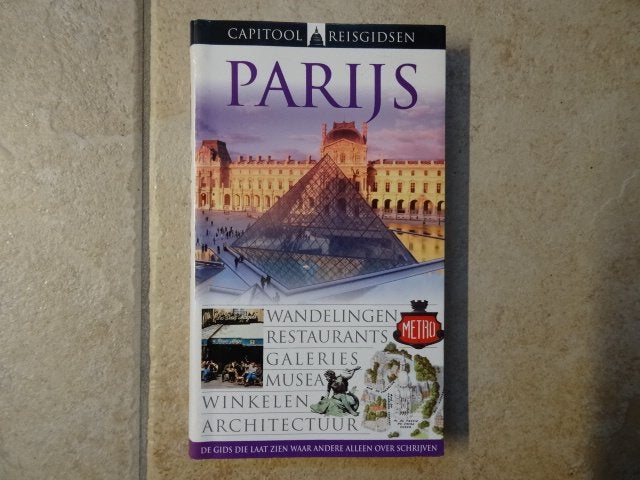 capitool reisgids Parijs, Boeken, Reisgidsen, Capitool, Europa, Ophalen of Verzenden, Zo goed als nieuw