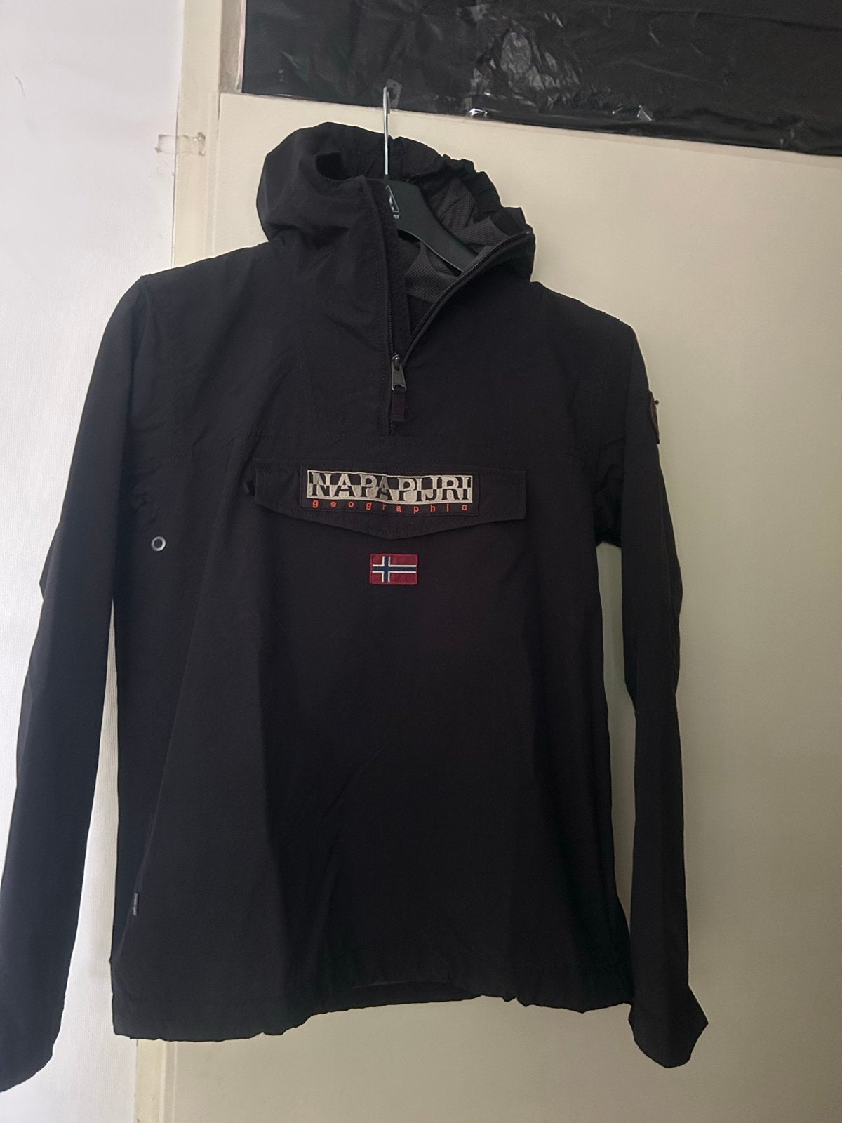 Napapijri jas maat 162 - Zo goed als nieuw, Kleding | Heren, Jassen | Zomer, Ophalen of Verzenden, Zo goed als nieuw, Overige maten