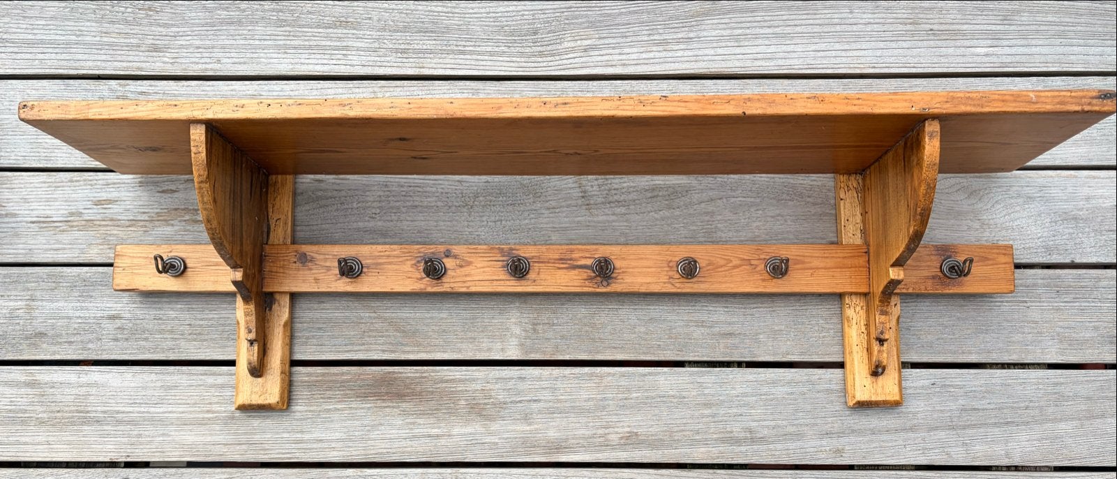 Vintage houten wandplank met (kapstok)haken, Huis en Inrichting, Ophalen of Verzenden, Gebruikt