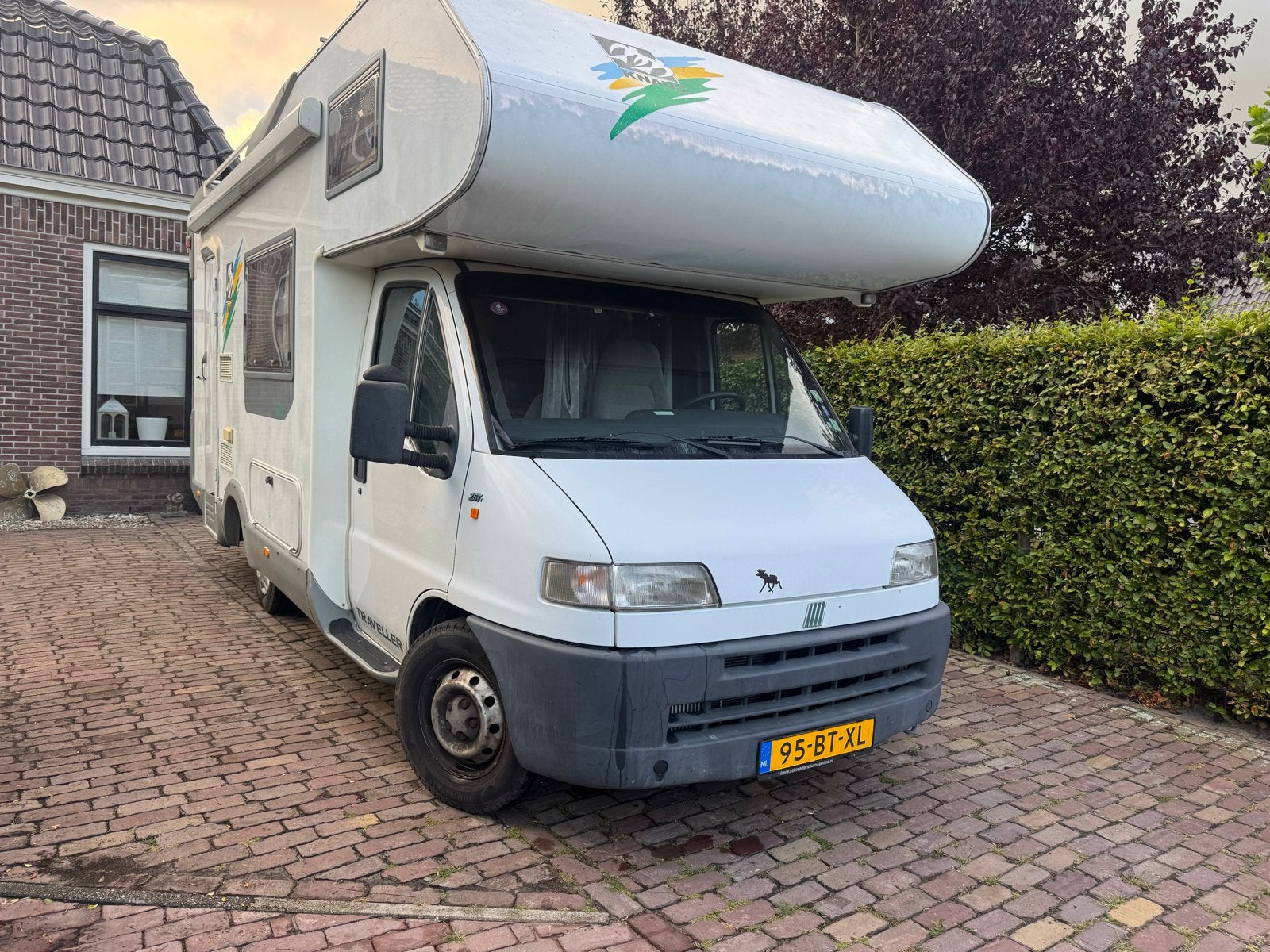 Knaus Traveller 595 - Klaar voor de volgende reis!, Caravans en Kamperen, Campers, Buscamper of Camperbus, Dakluik, Particulier