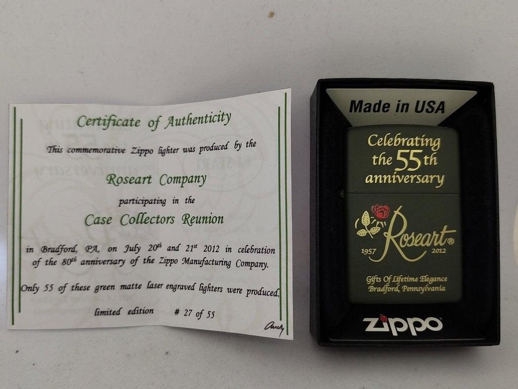 Zippo 55th anniversary of Roseart - 27/55 - Mint, Ophalen of Verzenden, Zo goed als nieuw, Aansteker
