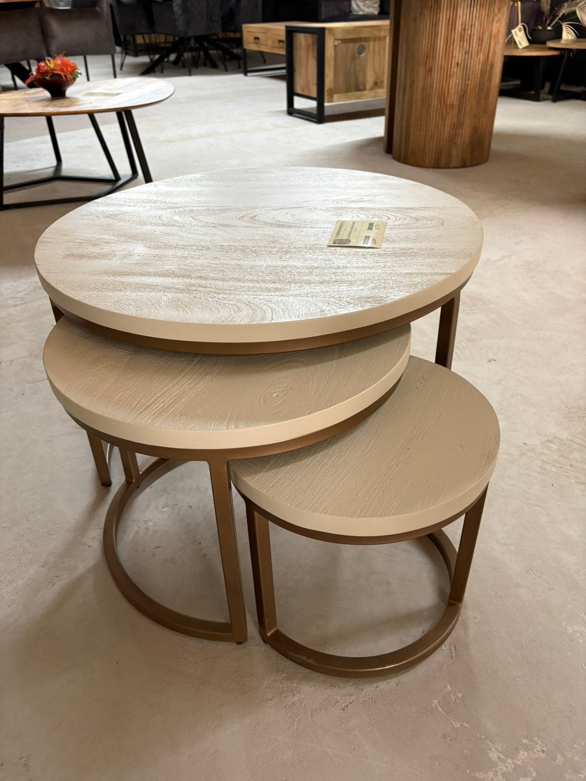 Salontafelset Madison Sand – 3 tafels voor €175!, Ophalen of Verzenden, Nieuw, Rond