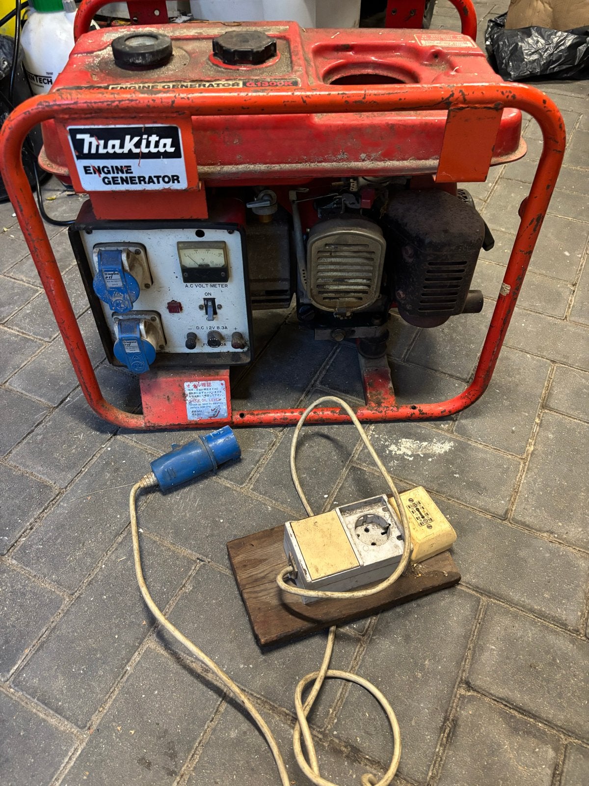 Makita G1300K Benzine Generator aggregaat, Ophalen, Gebruikt