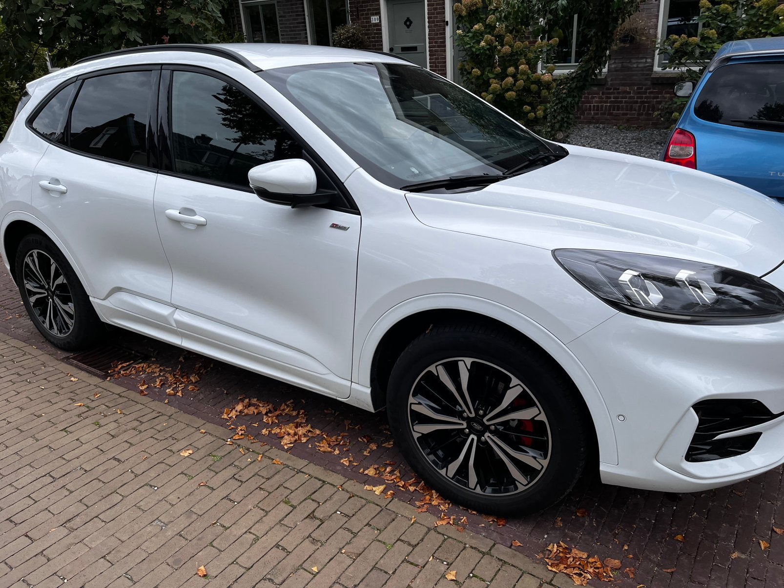 Ford Kuga 2.5 Phev E-cvt 225pk 2021 Wit