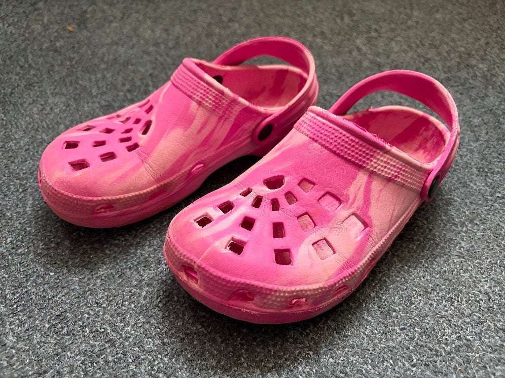 Roze lichtgewicht plastic klompen maat 32/33, Gebruikt, Jongen of Meisje, Overige typen, Ophalen of Verzenden