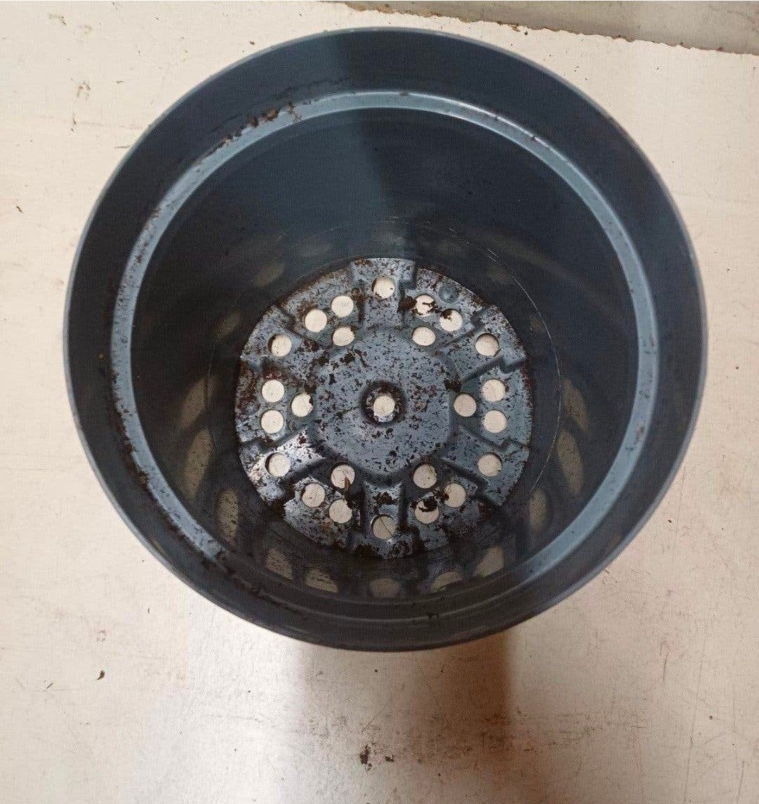 kweekpotten plantenpotten bloempotten 2 liter, Kunststof, Gebruikt, Rond, Ophalen of Verzenden