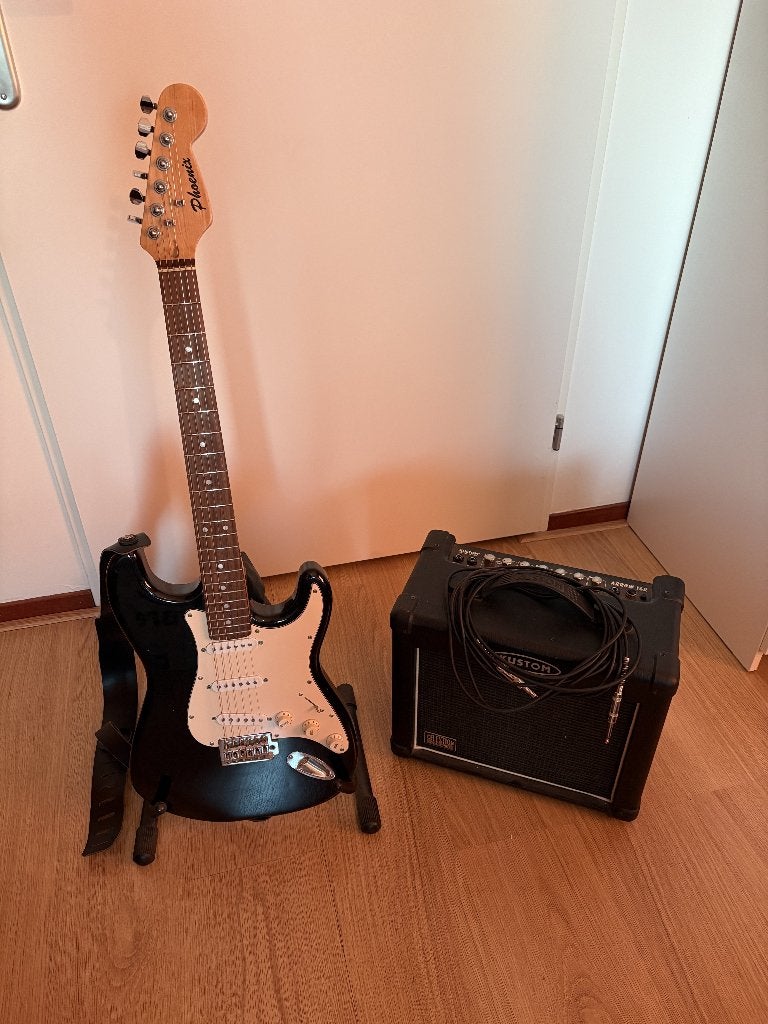 Elektrische gitaar met versterker, Muziek en Instrumenten, Gebruikt, Met versterker, Solid body, Ophalen