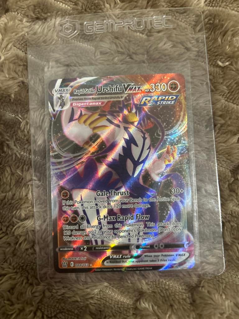 Pokémon Rapid Strike Urshifu VMAX (088/163) - Full Art, Ophalen of Verzenden, Zo goed als nieuw, Losse kaart, Foil