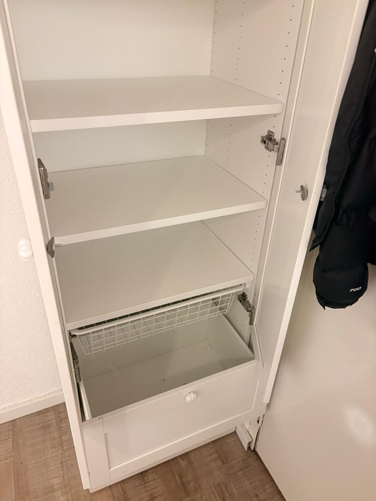 Compeet nieuwe Witte kledingkast met planken en lades, Huis en Inrichting, Kasten | Kledingkasten, Ophalen, 50 tot 100 cm, Zo goed als nieuw