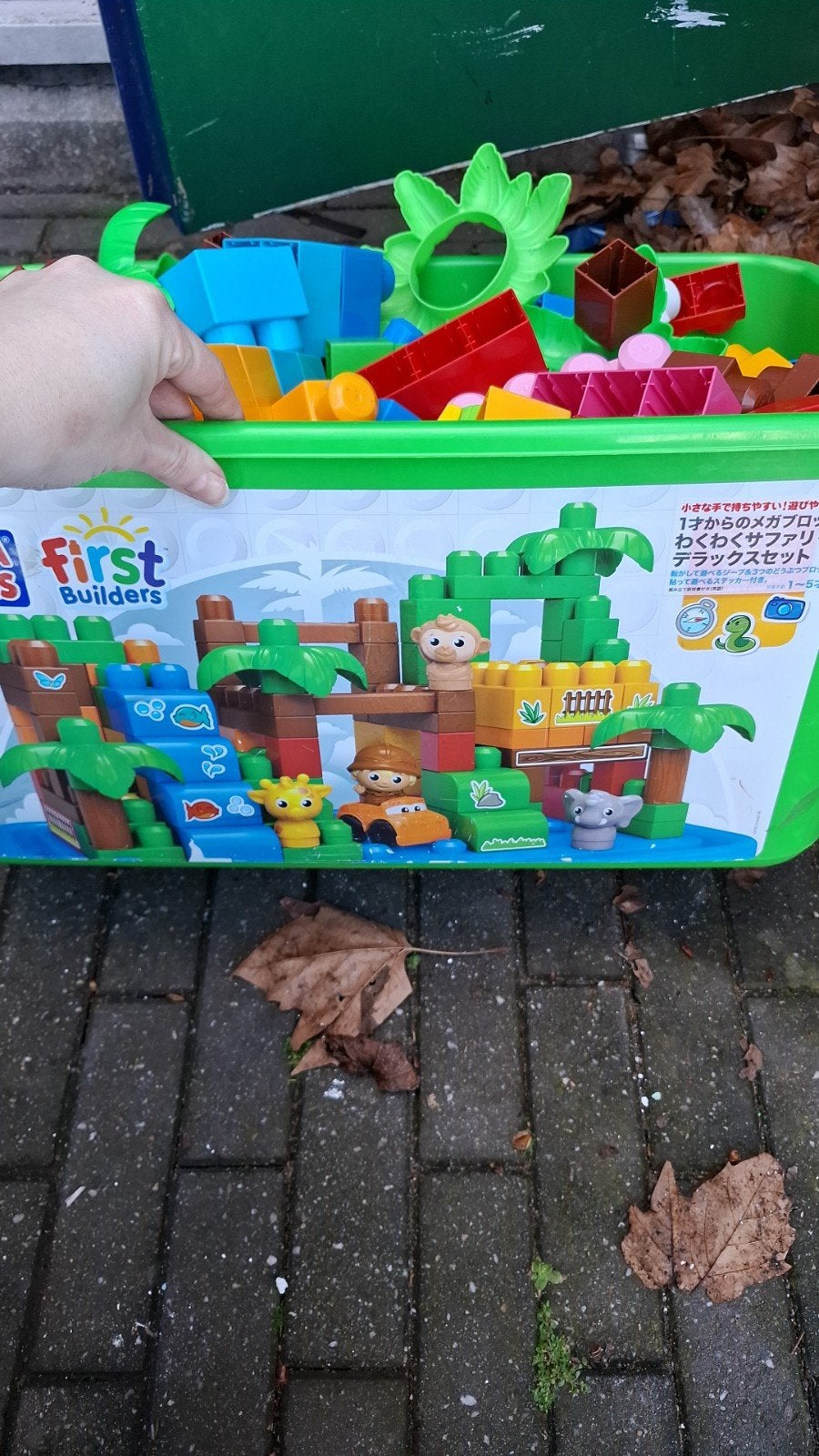 mega bloks grote bak, incl deksel en inhoud, Ophalen, Zo goed als nieuw, Megabloks