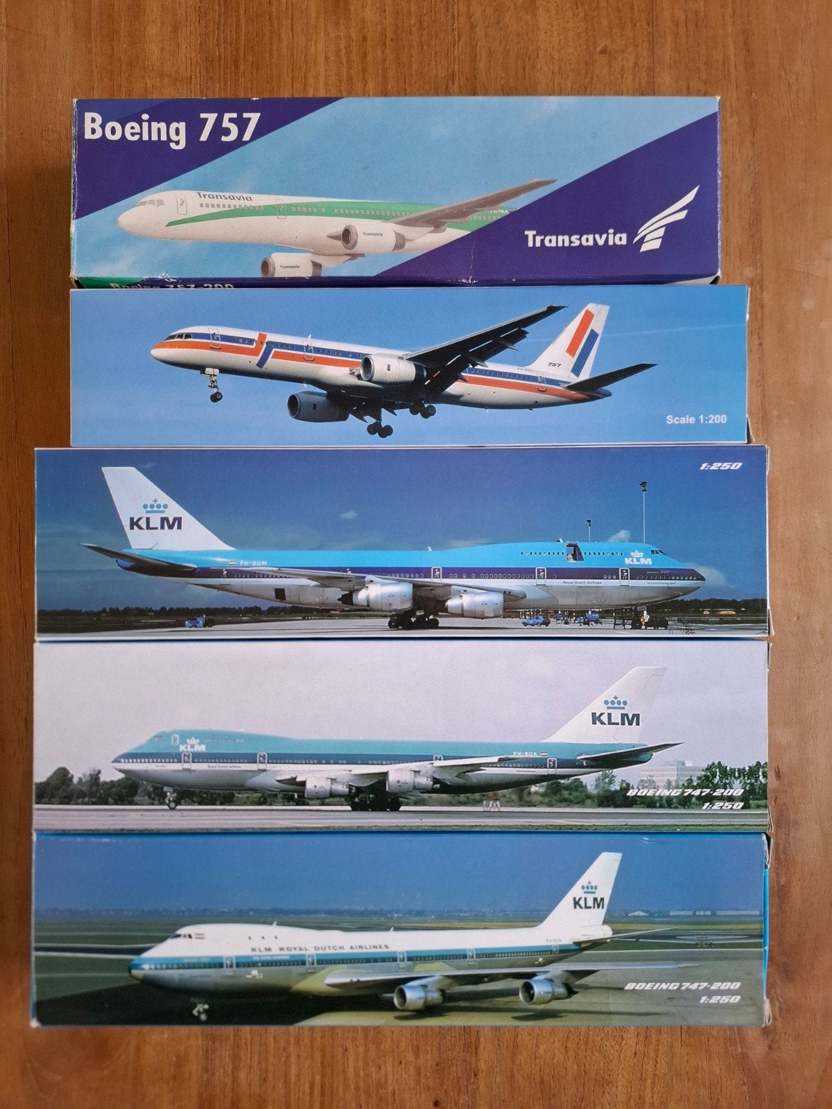 Modelvliegtuigen van KLM, Air Holland en Transavia, Ophalen of Verzenden, Nieuw, Schaalmodel