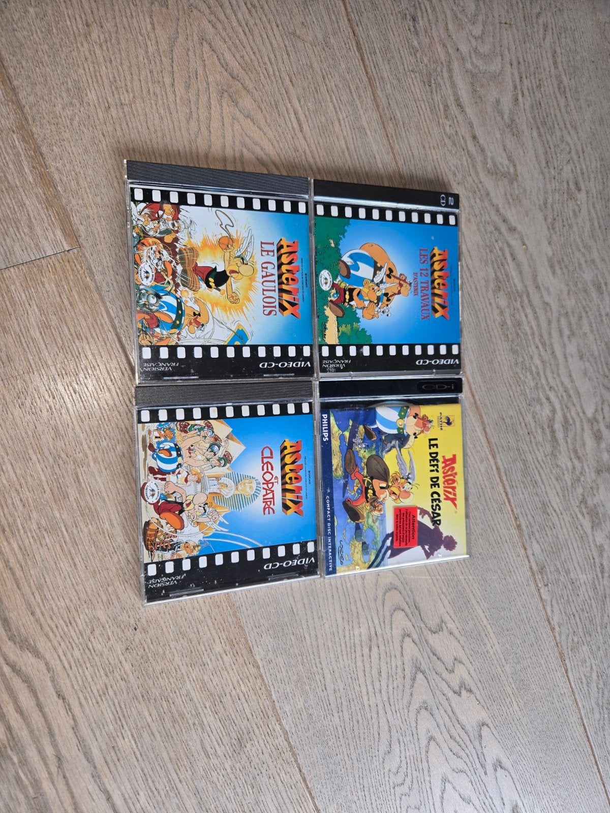 Asterix Video CD's - Compleet, 1 doosje stuk, Alle leeftijden, Ophalen of Verzenden, Gebruikt, Inclusief doosje