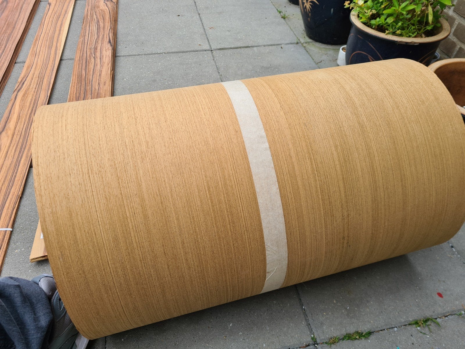Teak fineer industrieel design fineer Alpi. Grote vellen, 150 liter of meer, Ophalen of Verzenden, Nieuw