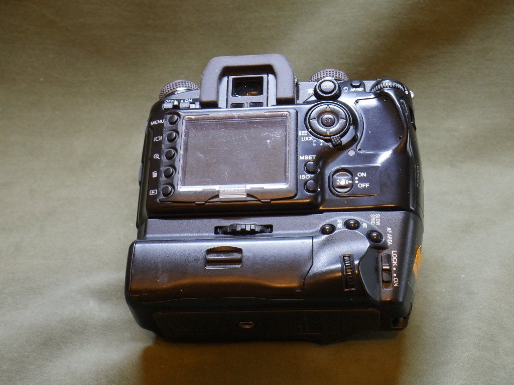 Konica Minolta Dynax 7D met lenzen, Ingebouwde flitser, Lensdop, Gebruikt, Minolta