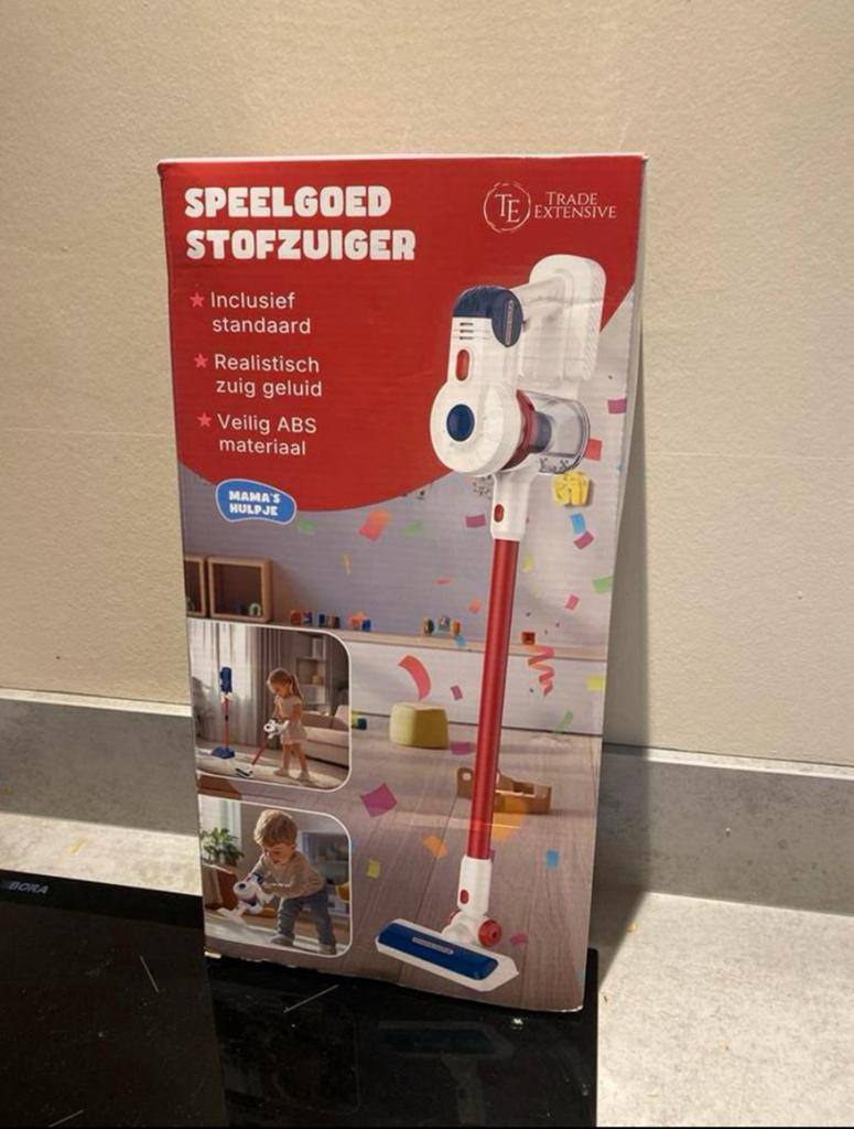 Nieuwe Speelgoedstofzuiger - Realistisch Geluid, Ophalen of Verzenden, Nieuw, Jongen of Meisje